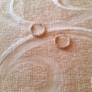 10 karat hoop earrings